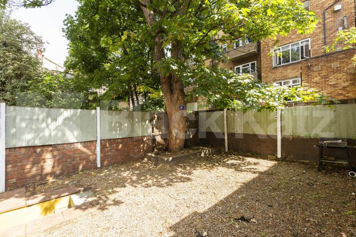 Wonderful Garden Apartment Bamborough Gardens , Shepherds Bush